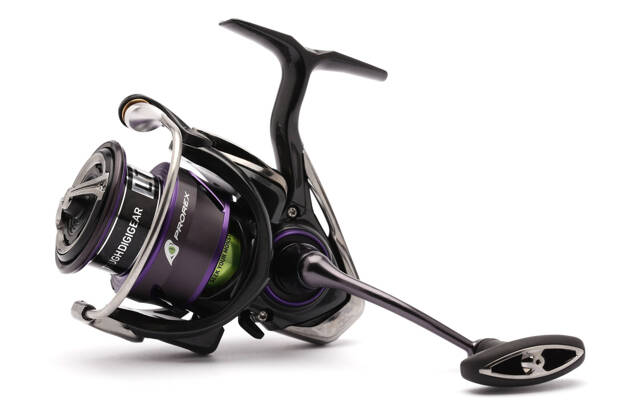 KOŁOWROTEK DAIWA 22 PROREX V LT 3000-C