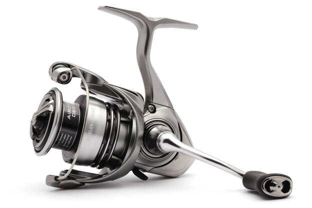 KOŁOWROTEK DAIWA 23 EXCELER LT 1000D