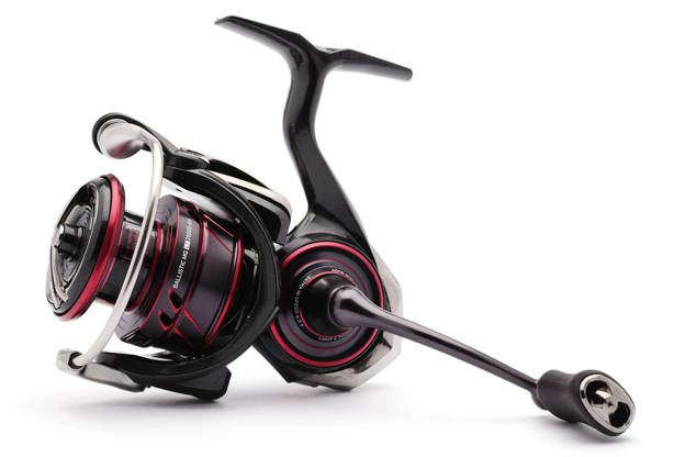 KOŁOWROTEK DAIWA BALLISTIC MQ LT 2500D-XH