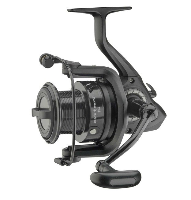 KOŁOWROTEK DAIWA BLACK WIDOW 25A