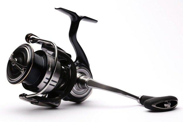 KOŁOWROTEK DAIWA CERTATE LT 4000-CXH