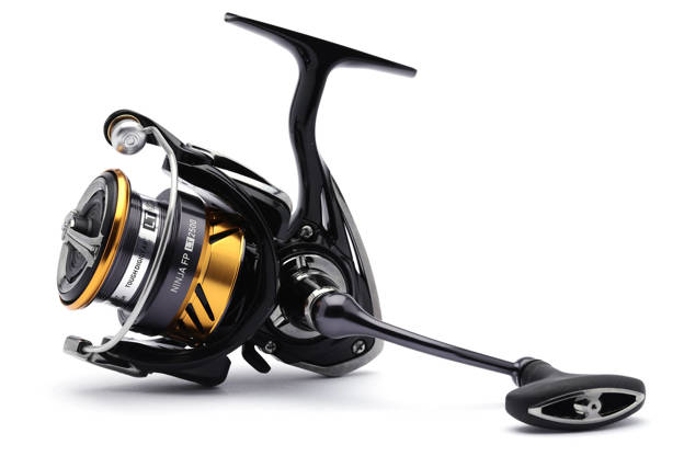 KOŁOWROTEK DAIWA NINJA FP LT 2500