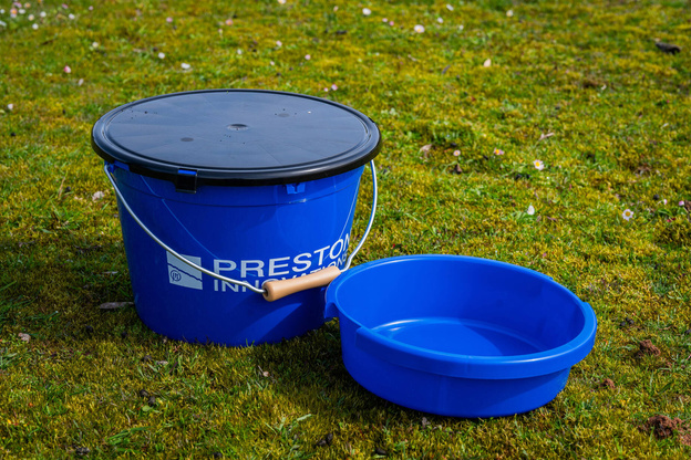 WIADRO PRESTON Z POKRYWKĄ I MISKĄ 13l