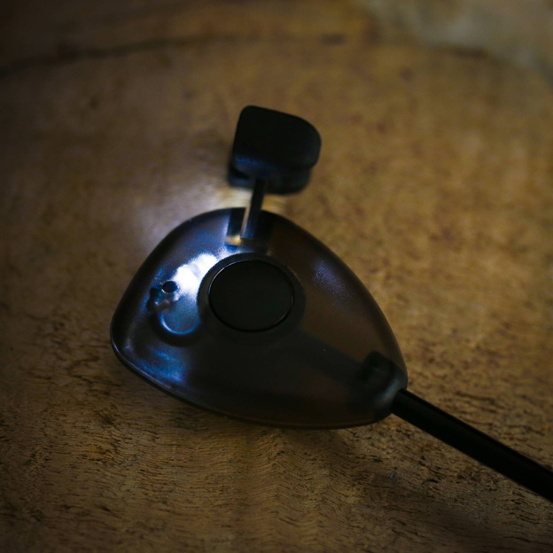 PODŚWIETLANY SWINGER YORK GENESIS V2 - CZARNY