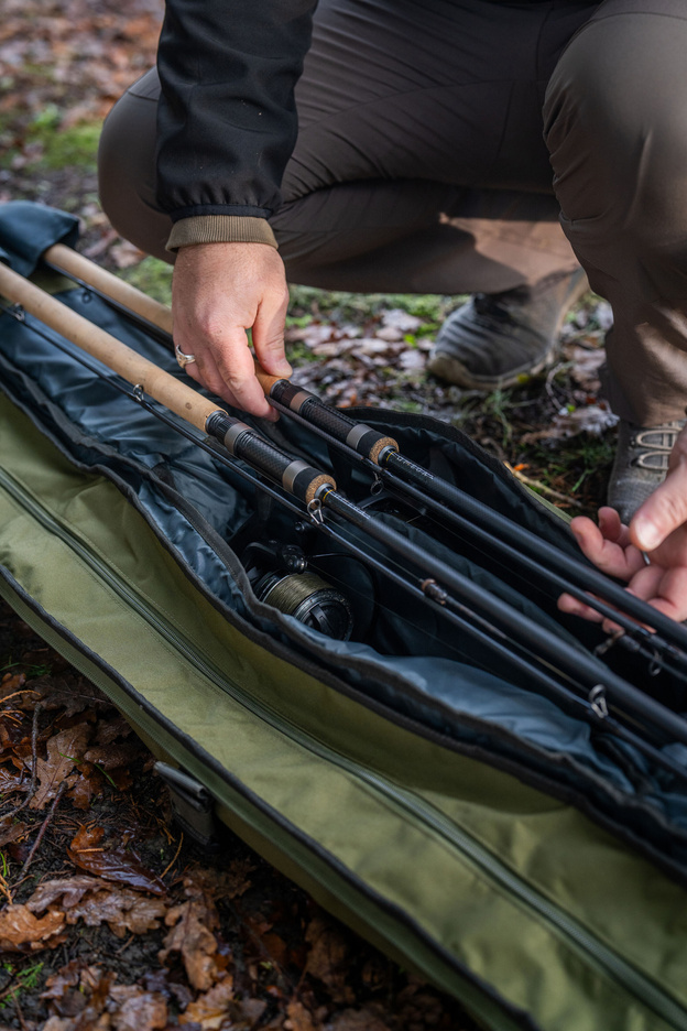 POKROWIEC NA 2 WĘDKI KORUM PROGRESS FOLDING 196cm