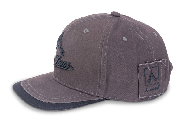 CZAPKA Z DASZKIEM ANACONDA CARP TEAM