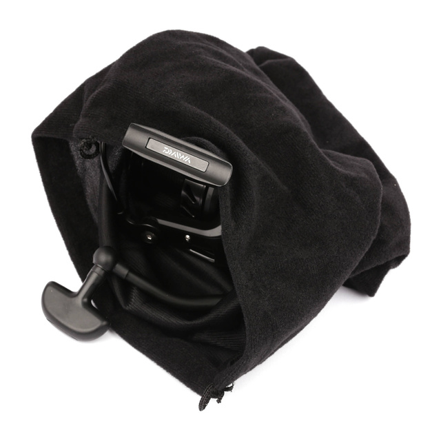 KOŁOWROTEK DAIWA BLACK WIDOW 5500A