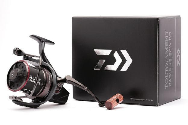 KOŁOWROTEK DAIWA TOURNAMENT BASIA 45 SCW QD