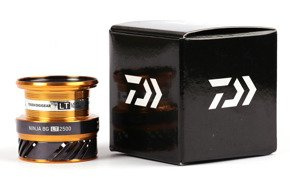 SZPULA DO KOŁOWROTKA DAIWA NINJA BG LT 2500