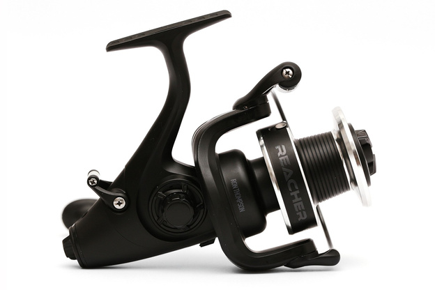 KOŁOWROTEK RON THOMPSON REACHER BAITFEEDER 8000BF
