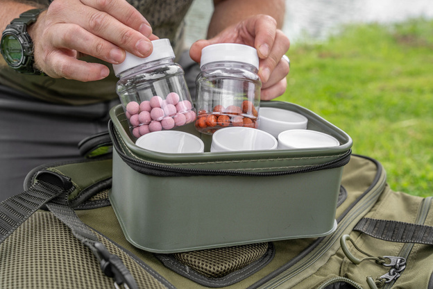 TORBA NA PRZYNĘTY I AKCESORIA KORUM PROGRESS EVA HOOKBAIT 6 TUB