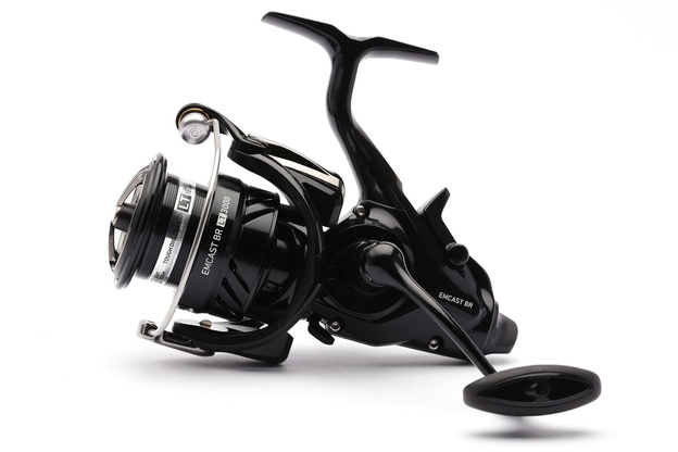 KOŁOWROTEK DAIWA EMCAST BR LT 3000