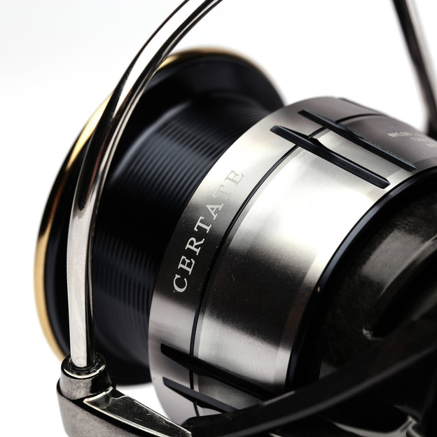 KOŁOWROTEK DAIWA CERTATE LT 4000-CXH