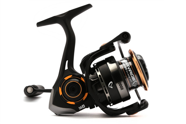 KOŁOWROTEK SG8 2500H - SAVAGE GEAR