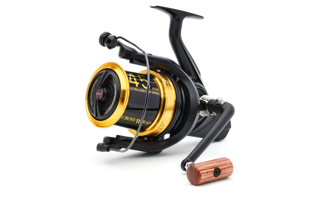 KOŁOWROTEK DAIWA 23 EMBLEM 45 SCW QD-OT