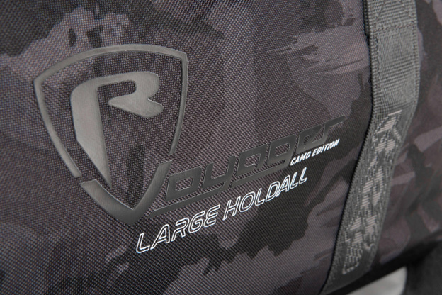 TORBA WĘDKARSKA FOX RAGE CAMO VOYAGER 58x32x28 cm