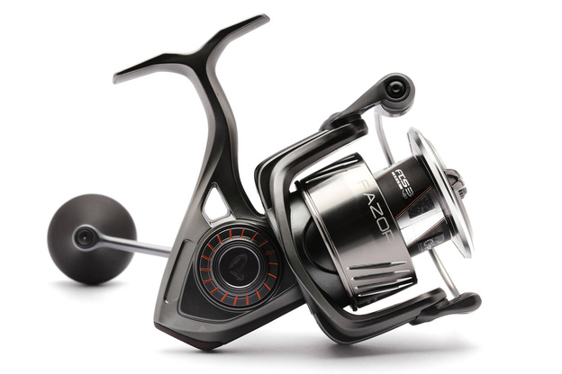 KOŁOWROTEK SAVAGE GEAR FAZOR C5000HG