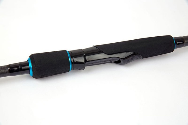 WĘDKA SALMO HORNET PRO HEAVY 240/20-60g