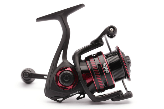 KOŁOWROTEK MITCHELL MX3LE 2000S