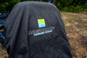 WODOODPORNY POKROWIEC NA FOTEL PRESTON ABSOLUTE FEEDER