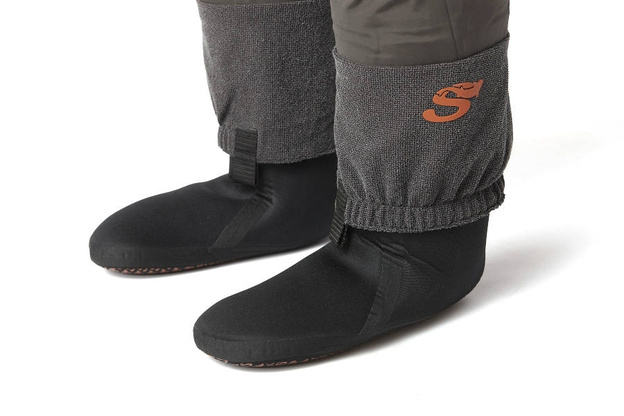 654 - SCIERRA SPODNIOBUTY ZE SKARPETAMI YOSEMITE 30000