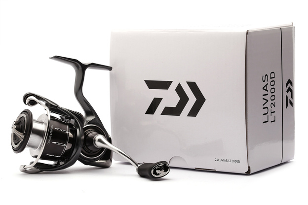 KOŁOWROTEK DAIWA 24 LUVIAS LT 1000D