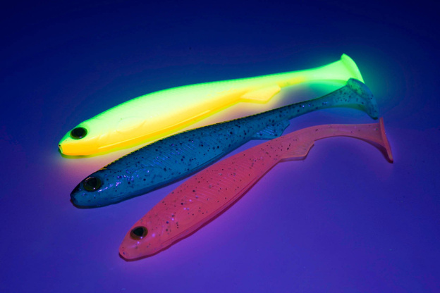NSC - FOX RAGE GUMA SLICK SHAD - BLUE FLASH UV