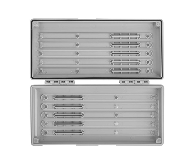 PUDEŁKO NA PRZYPONY PRESTON MAG STORE 15cm