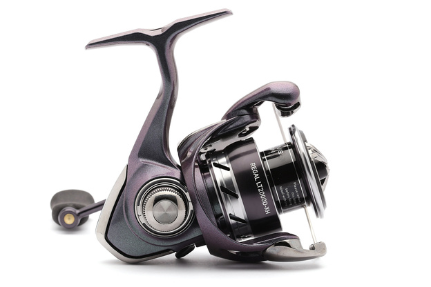 KOŁOWROTEK DAIWA 24 REGAL LT 1000D-XH