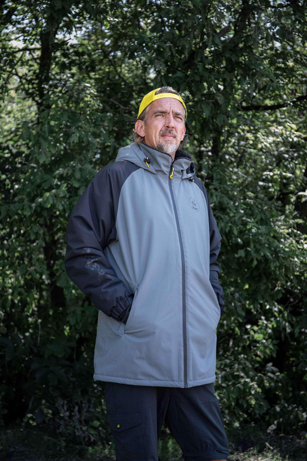 WODOODPORNA KURTKA WĘDKARSKA BLACK CAT SHIELD STORM JACKET