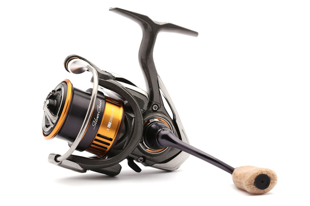 KOŁOWROTEK DAIWA 22 SILVER CREEK X LT 2500 S-XH