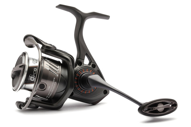 KOŁOWROTEK SAVAGE GEAR FAZOR 4000