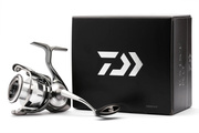 KOŁOWROTEK DAIWA EXIST PC LT 4000-XH
