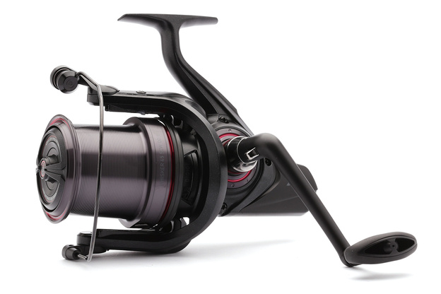 KOŁOWROTEK DAIWA 22 WHISKER 45 SCW QD OT