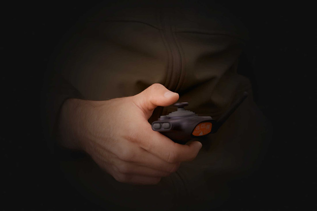 ŁÓDKA ZANĘTOWA DEEPER QUEST