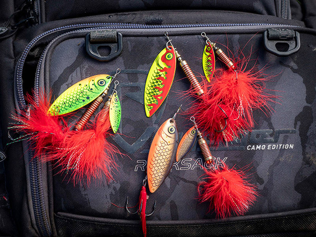 OBROTÓWKA FOX RAGE SPINNERS UV 3/11g - UV HOT OLIVE