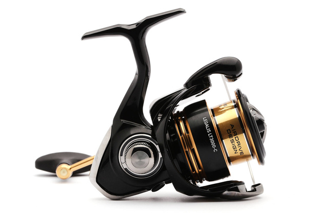 KOŁOWROTEK DAIWA 23 LEGALIS LT 2500