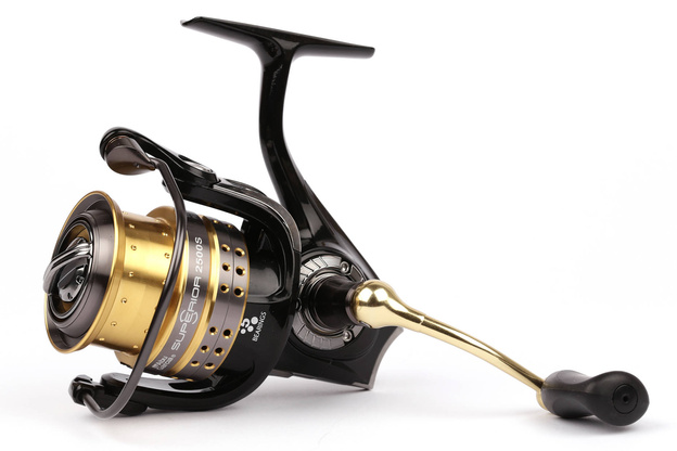 KOŁOWROTEK ABU GARCIA SUPERIOR 2500S