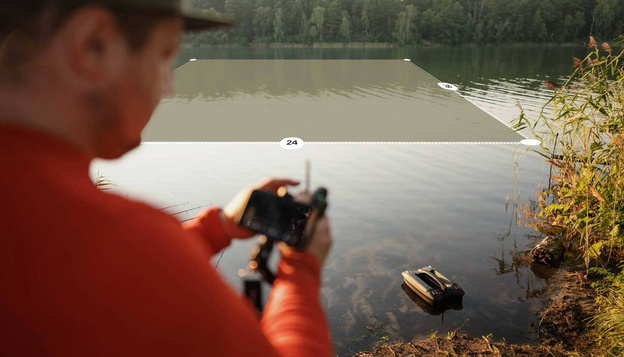 ŁÓDKA ZANĘTOWA DEEPER QUEST