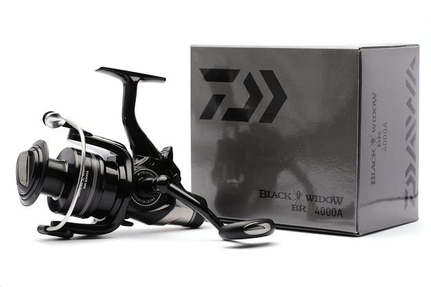 KOŁOWROTEK DAIWA BLACK WIDOW BR 4000A