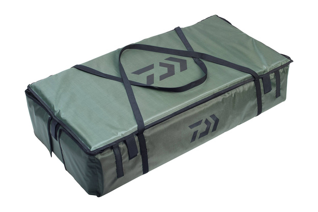 MATA KARPIOWA Z BOKAMI DAIWA BLACK WIDOW 100x50x20cm