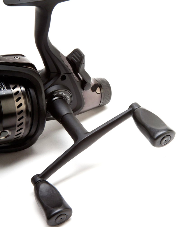 KOŁOWROTEK DAIWA EMCAST BR 5000A