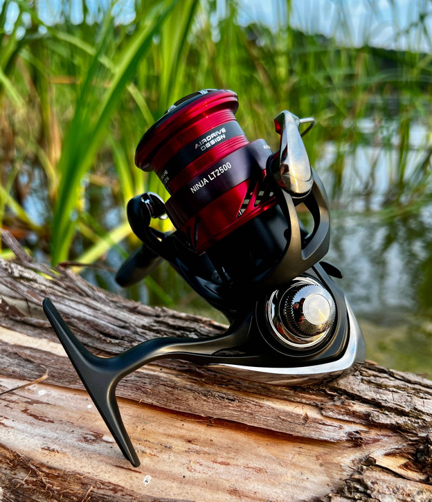 KOŁOWROTEK DAIWA NINJA 23 LT 3000-CXH