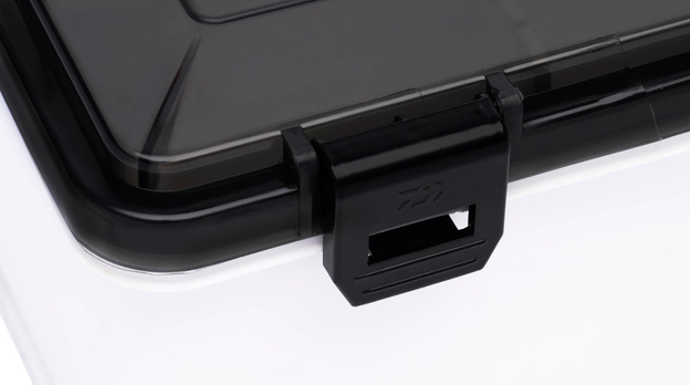 PUDEŁKO DAIWA D-BOX MR SMOKE 26,7x16,7x4,8 cm