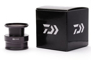 UNIWERSALNA SZPULA DO KOŁOWROTKA DAIWA LT 2000D