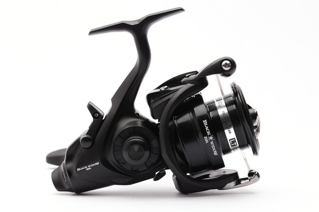 KOŁOWROTEK DAIWA BLACK WIDOW BR LT 4000-C