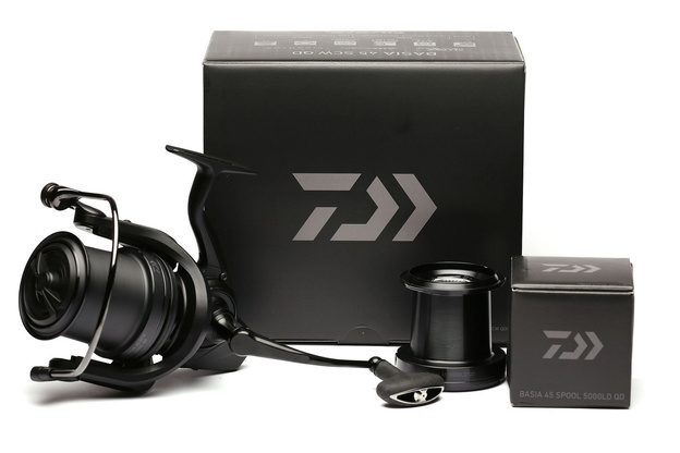 KOŁOWROTEK DAIWA BASIA 45 SCW QD