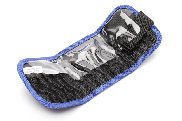 MORSKI PORTFEL NA PRZYNĘTY I AKCESORIA SAVAGE GEAR 32x13cm