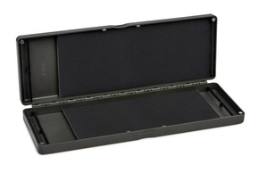 PIÓRNIK NA PRZYPONY FOX EDGES LARGE RIG BOX 35,5x13x3,5cm