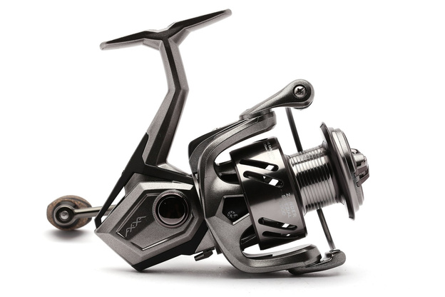 KOŁOWROTEK AXXA ZANDER SPEZIAL 4000